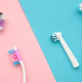 manual vs electric toothbrush